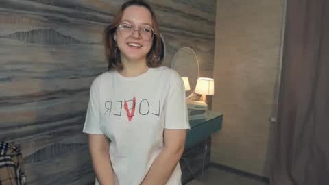 Lizbeth or Lizzy online show from 12-12-24, 01:53