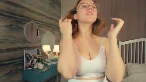 Lizbeth or Lizzy online show from 12-12-24, 11:14