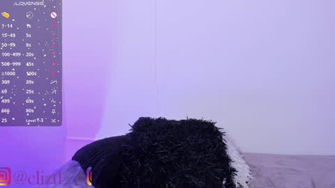 lizcastl online show from 12-02-24, 07:16