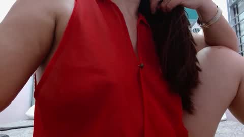 Snapshot of lizeth_bels chatting on 05-16-26, 02:19 L I Z E T H online show from 05-16-26, 02:19