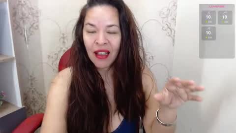 L I Z  E T H   online show from 07-22-26, 12:19