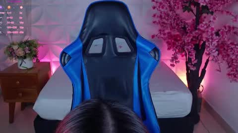 LIZETH online show from 10-30-25, 12:17