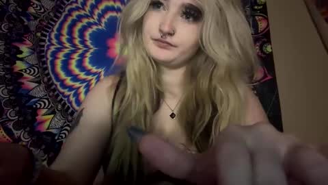 Lizz  online show from 03-04-25, 10:49