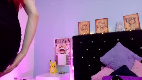 Snapshot of lizz_bela1 chatting on 05-23-26, 12:05 Lizz online show from 05-23-26, 12:05