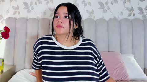 Snapshot of lizz_bunny chatting on 02-03-26, 02:53 LIZZ online show from 02-03-26, 02:53