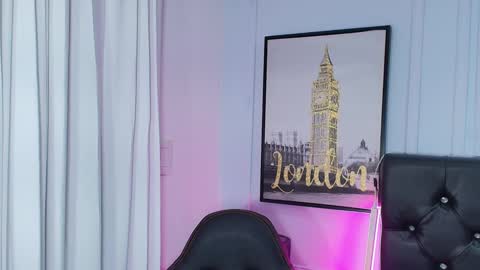 Lizz  online show from 12-17-24, 11:39