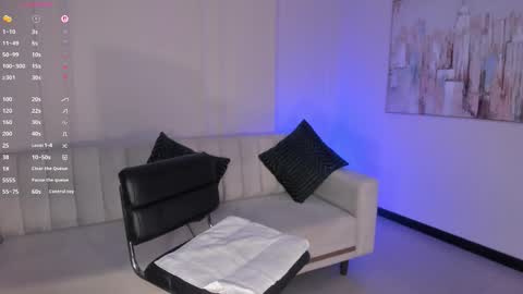 Lizzi  online show from 03-11-26, 08:59