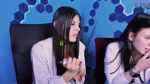 lizzie_boom online show from 01-15-26, 08:12