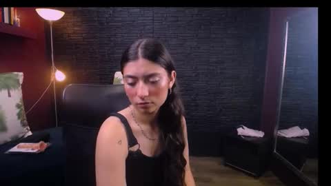 Lizzie online show from 10-01-25, 02:23