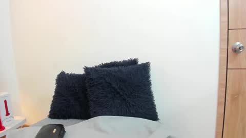 lizzie_williamss online show from 12-15-25, 03:00