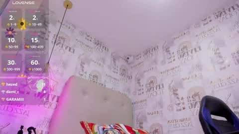        online show from 12-12-24, 10:42