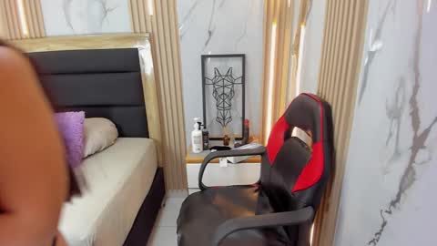        online show from 11-04-25, 07:46