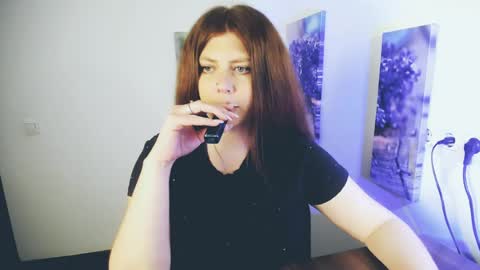 Lizzy3 online show from 05-22-26, 10:54