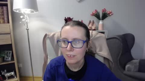 Lizzy online show from 01-15-26, 06:07