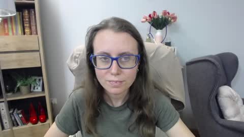 Lizzy online show from 05-29-26, 05:27