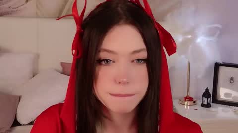 Snapshot of lizzy_wells chatting on 03-06-26, 10:17 Lizzy online show from 03-06-26, 10:17