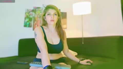 Liz  online show from 03-02-25, 04:07