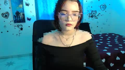 Elizabeth but call me Lizz  online show from 02-21-25, 12:28