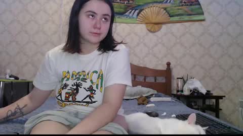 Snapshot of llevella chatting on 01-03-25, 11:44 Sevy online show from 01-03-25, 11:44