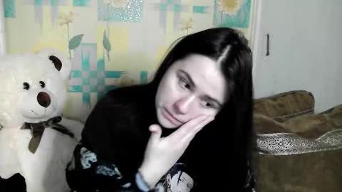 Snapshot of llevella chatting on 10-26-25, 09:15 Sevy online show from 10-26-25, 09:15