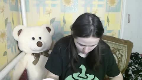 Snapshot of llevella chatting on 11-02-25, 11:23 Sevy online show from 11-02-25, 11:23