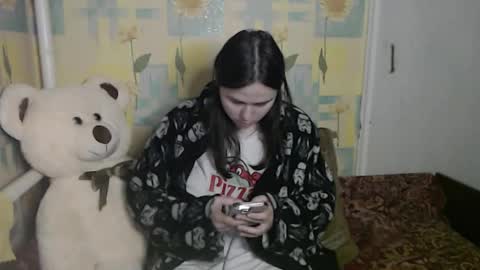 Snapshot of llevella chatting on 11-04-25, 09:52 Sevy online show from 11-04-25, 09:52