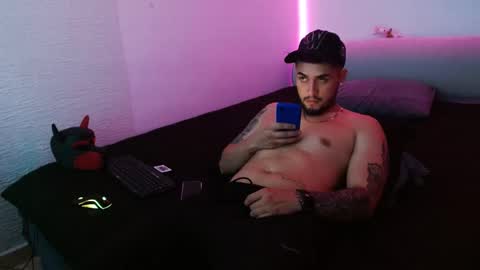 Snapshot of lliamm_2 chatting on 01-26-25, 06:58 lliamm 2 online show from 01-26-25, 06:58