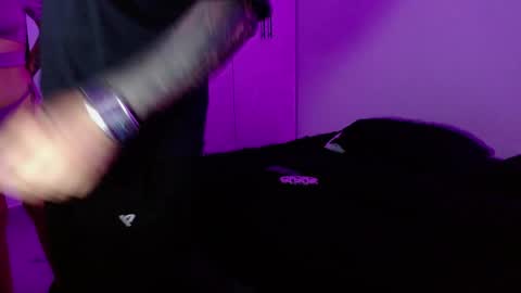 lliamm 2 online show from 04-01-26, 06:36