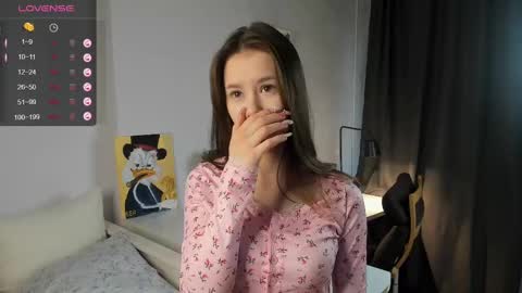 Snapshot of llkadream chatting on 02-09-25, 07:16 Arina online show from 02-09-25, 07:16