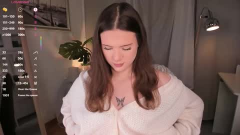 Snapshot of llkadream chatting on 11-23-25, 07:08 Arina online show from 11-23-25, 07:08