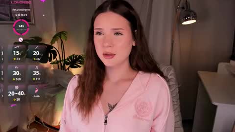 Snapshot of llkadream chatting on 12-14-25, 07:14 Arina online show from 12-14-25, 07:14