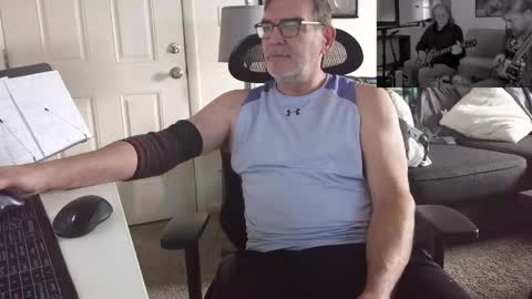 LongDick Daddy online show from 11-27-25, 04:42