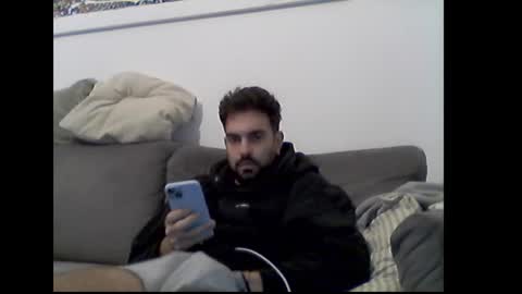 Snapshot of lnnc5 chatting on 11-04-25, 03:44 lnnc5 online show from 11-04-25, 03:44