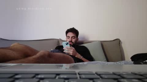 Snapshot of lnnc5 chatting on 11-25-25, 01:22 lnnc5 online show from 11-25-25, 01:22