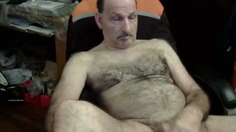 Snapshot of loades182025 chatting on 10-24-25, 03:14 loades182025 online show from 10-24-25, 03:14