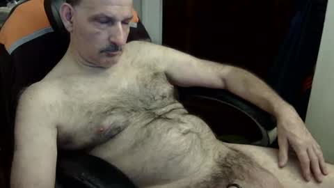 Snapshot of loades182025 chatting on 10-26-25, 05:02 loades182025 online show from 10-26-25, 05:02