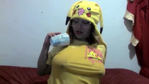 lobalove_98 online show from 04-20-26, 07:11