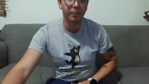 Lobo online show from 03-26-26, 01:44