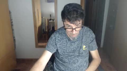 lobosolitario73 online show from 09-29-25, 02:27