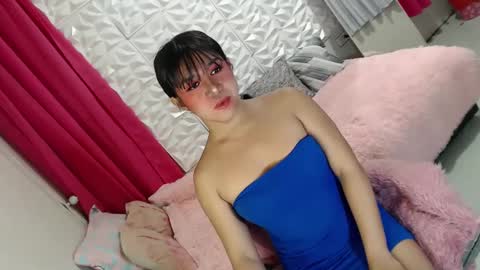 Snapshot of lobotara69 chatting on 02-26-25, 02:15 Thea online show from 02-26-25, 02:15