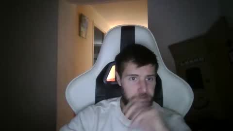 Snapshot of lobotomy54 chatting on 10-15-25, 12:05 lobo online show from 10-15-25, 12:05