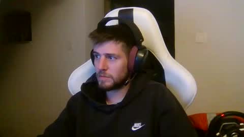 Snapshot of lobotomy54 chatting on 11-22-25, 11:37 lobo online show from 11-22-25, 11:37