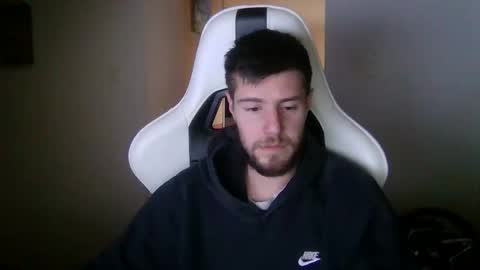 Snapshot of lobotomy54 chatting on 12-01-25, 12:54 lobo online show from 12-01-25, 12:54