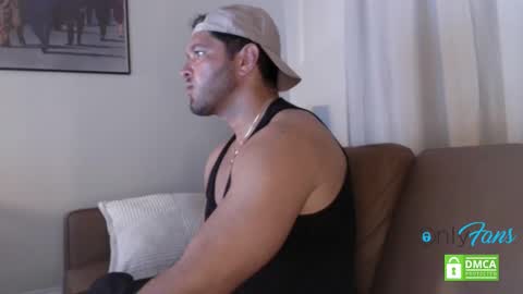 Snapshot of lockdownlove chatting on 10-14-25, 02:23 lockdownlove online show from 10-14-25, 02:23