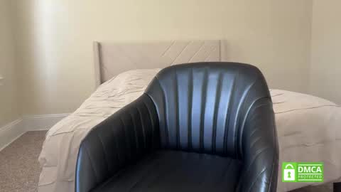 Snapshot of lockdownlove chatting on 11-06-25, 03:24 lockdownlove online show from 11-06-25, 03:24