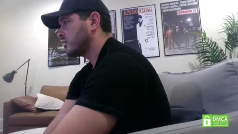 Snapshot of lockdownlove chatting on 11-19-25, 04:23 lockdownlove online show from 11-19-25, 04:23