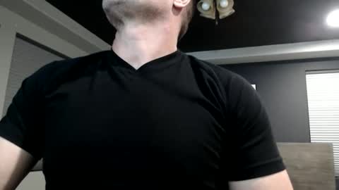 Snapshot of lockedin828 chatting on 02-18-26, 03:57 lockedin828 online show from 02-18-26, 03:57