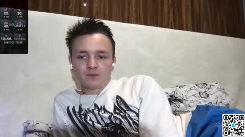 Snapshot of logan_mett chatting on 10-28-25, 05:26 Logan online show from 10-28-25, 05:26