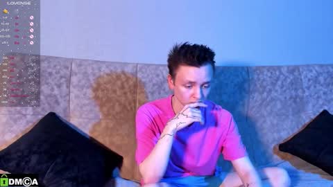 Snapshot of logan_mett chatting on 11-11-25, 07:58 Logan online show from 11-11-25, 07:58