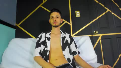 Logan Rogers online show from 09-13-25, 04:29